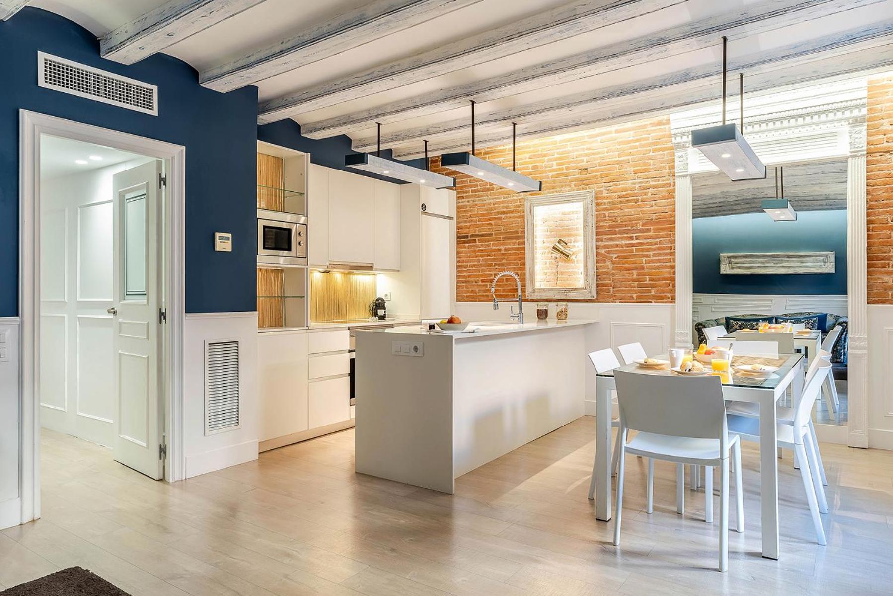 Enjoybcn Colon Apartments Барселона Екстер'єр фото