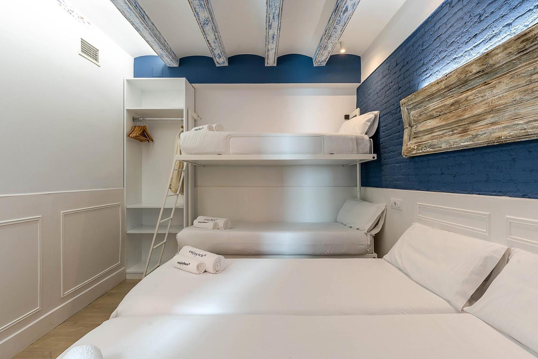 Enjoybcn Colon Apartments Барселона Екстер'єр фото