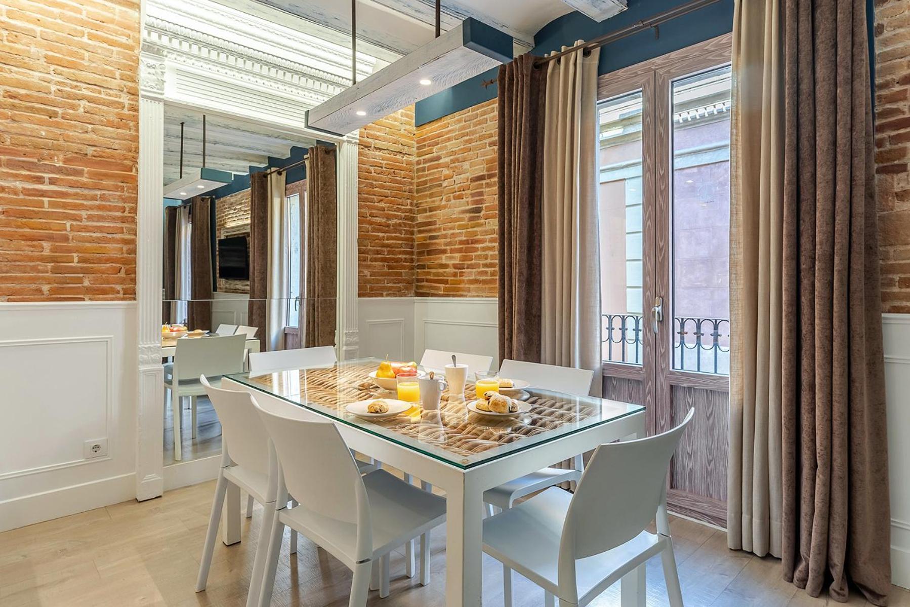 Enjoybcn Colon Apartments Барселона Екстер'єр фото